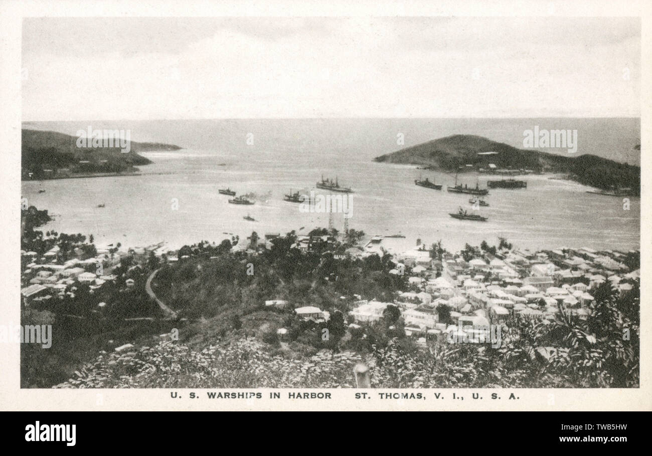 NAVIRES DE guerre AMÉRICAINS à St. Port de Thomas - Îles Vierges américaines Banque D'Images