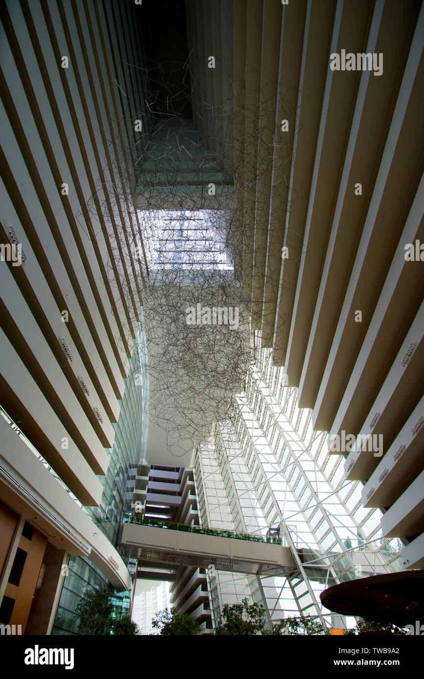 Hall de l'intérieur de la luxueuse Marina Bay Sands Hotel - Singapour Banque D'Images