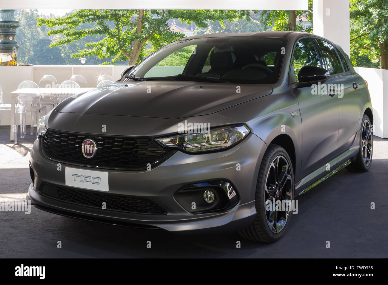 Une Fiat Tipo. Édition 2019 du parc Valentino Location de voitures show hosts par de nombreuses marques et designers en voiture du Parc Valentino à Turin, Italie. Banque D'Images