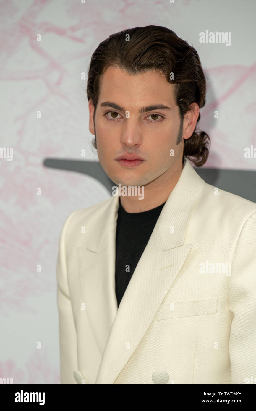 Londres, Royaume-Uni. 19 Juin, 2019. Des stars arrive à V&A - fête de l'été, le 19 juin 2019, Londres, Royaume-Uni : Crédit photo Capital/Alamy Live News Banque D'Images