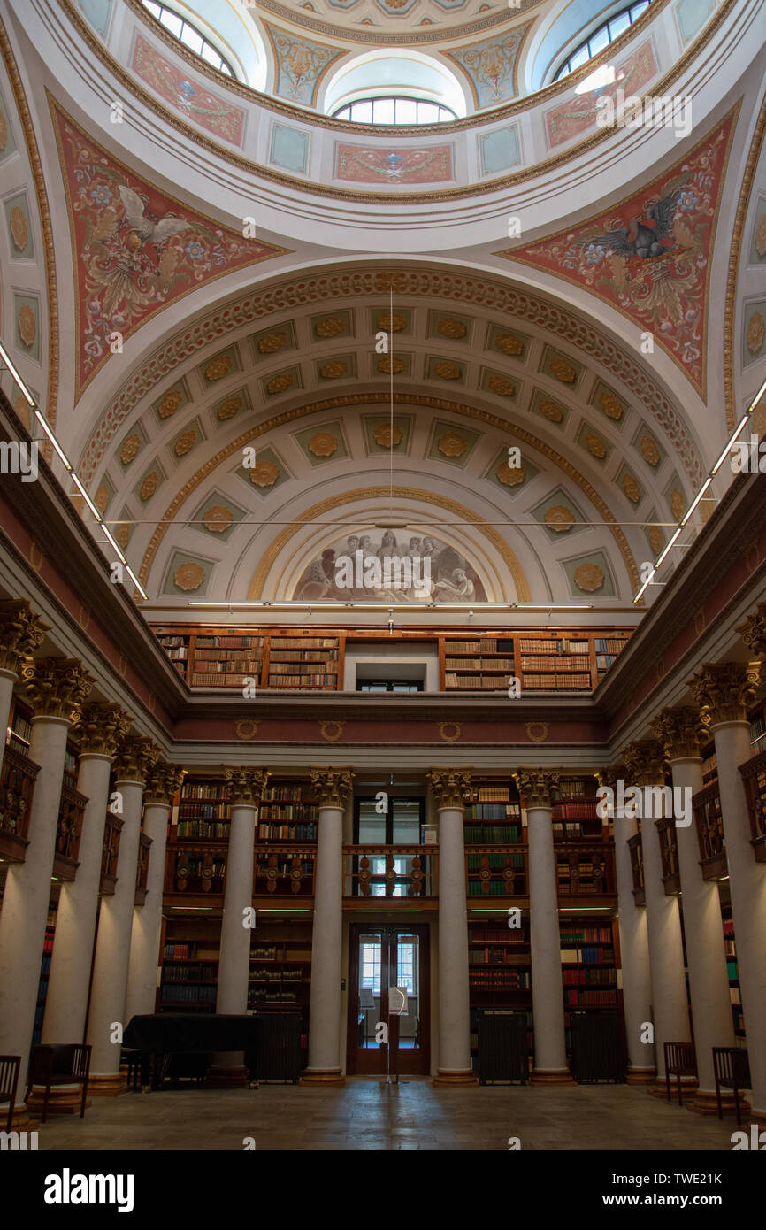 Plafond voûté de la Bibliothèque nationale de Finlande, Helsinki, Finlande. Banque D'Images