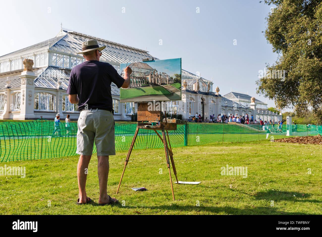 Les peintures d'un artiste nouvellement restauré la maison tempérées au Royal Botanic Gardens à Kew. Banque D'Images