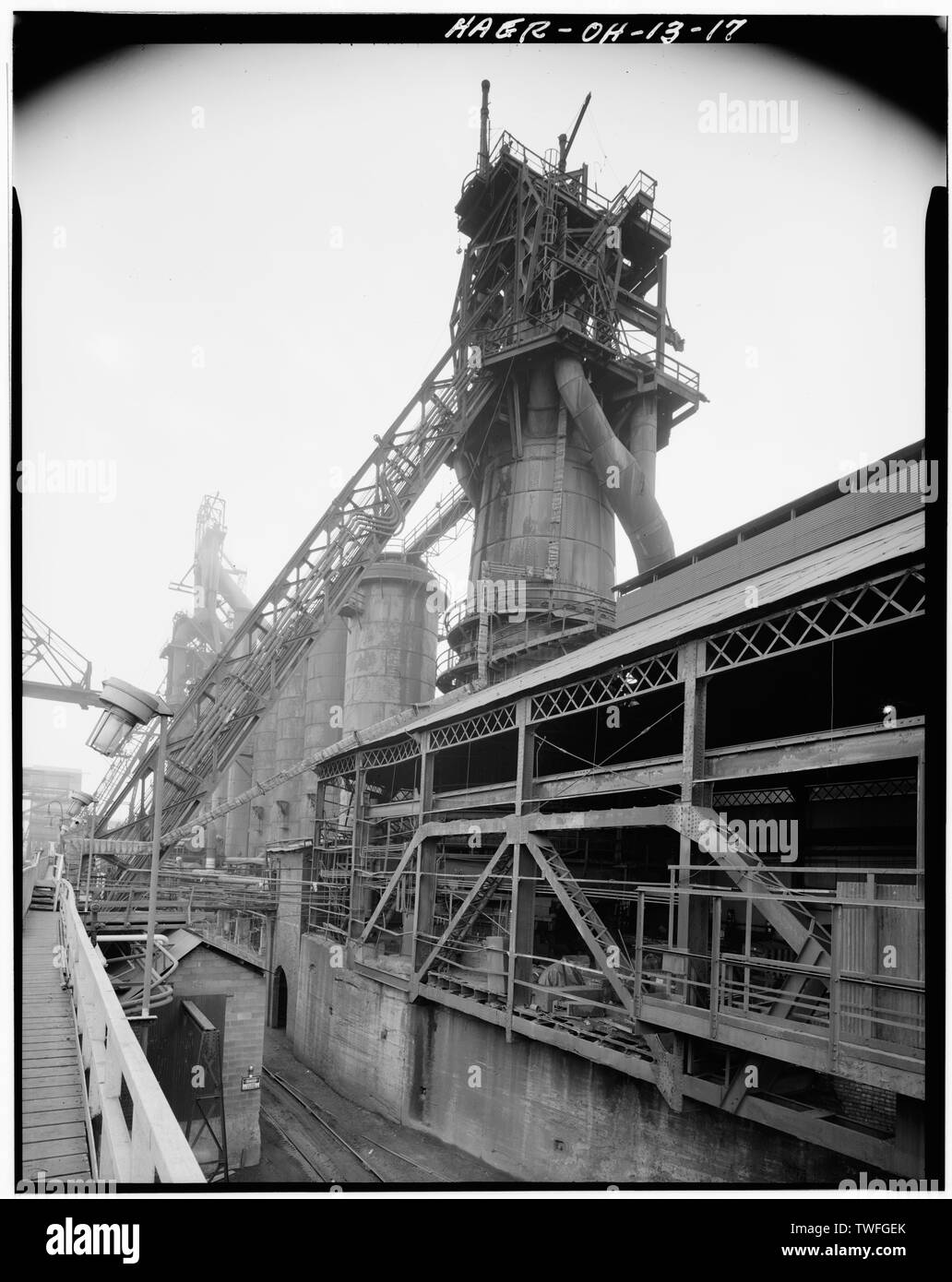 Le four n° 3 de l'usine, NE SONT PLUS UTILISÉS, à la recherche du Sud. - Corrigan, McKinney Steel Company, 3100 East quarante-cinquième rue, Cleveland, comté de Cuyahoga, OH Banque D'Images