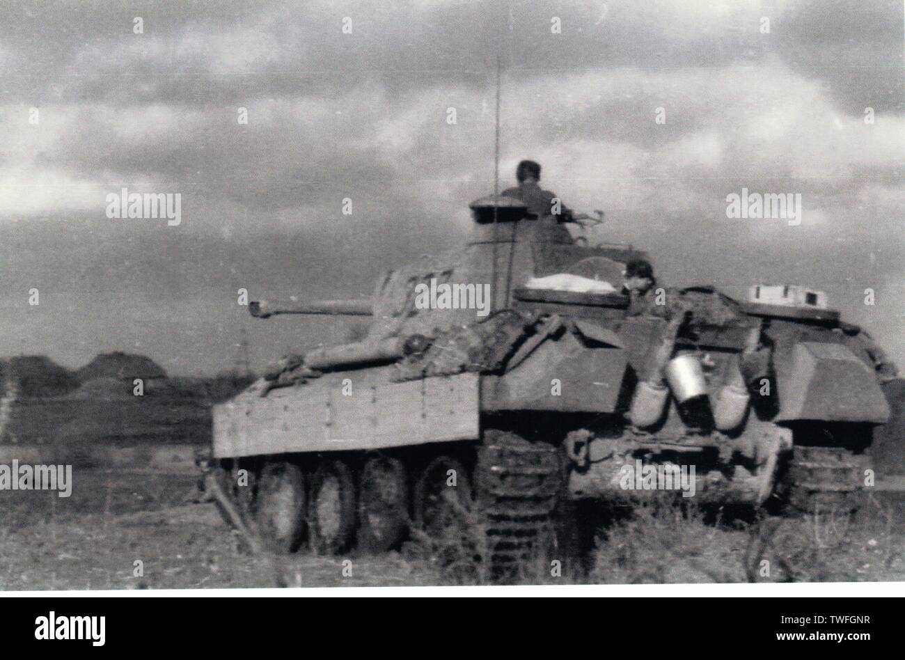 CORGI ARMY CC 60203 CHAR PANTHER A FRONT DE L'EST 1943 ARTICLE EN PARFAIT ETAT
