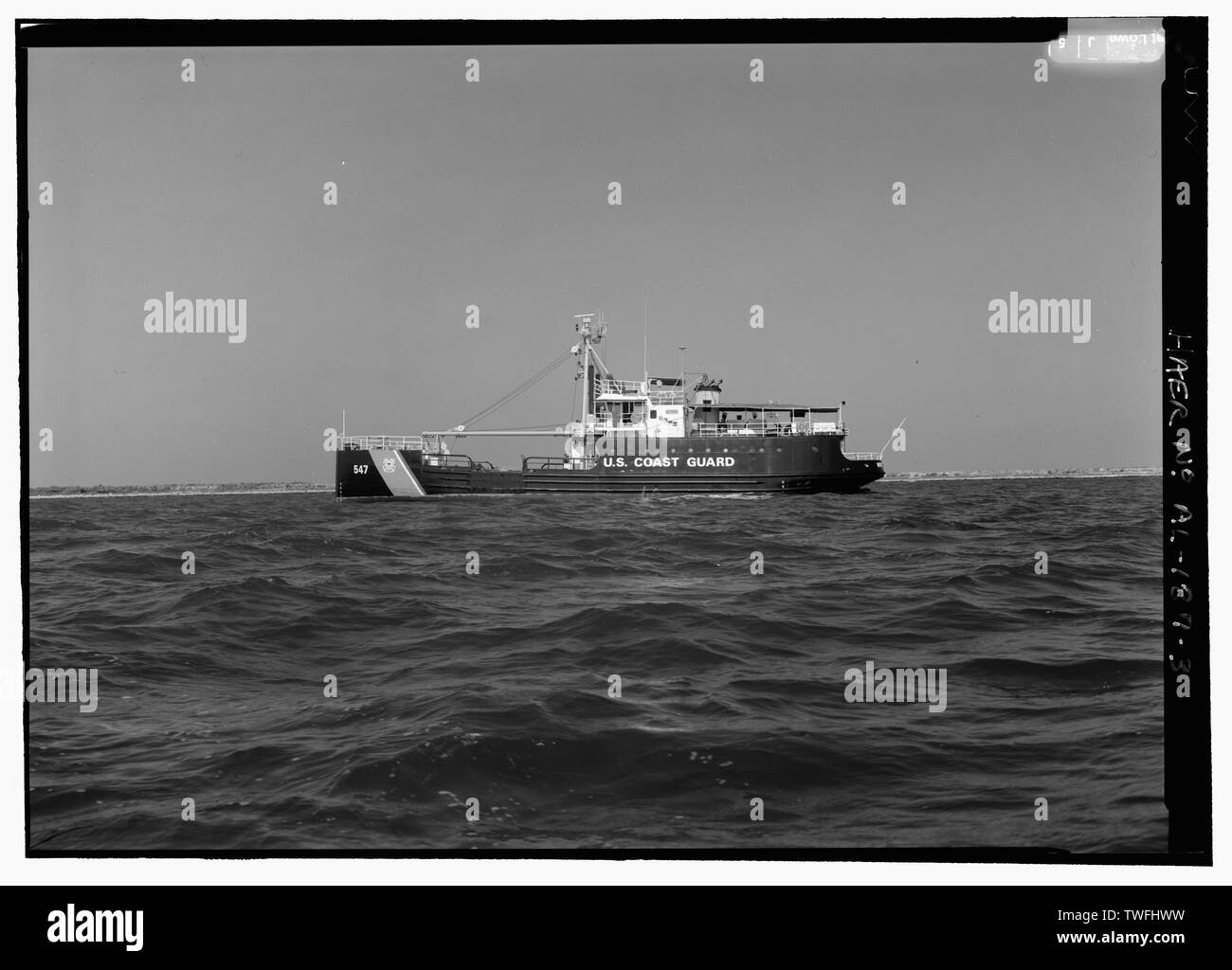 L'ALTITUDE DE PORT. - U.S. Coast Guard Cutter le pin blanc, le 8e District de la Garde côtière des États-Unis, au sud de la base de Broad Street, Mobile, Comté de Mobile, AL Banque D'Images