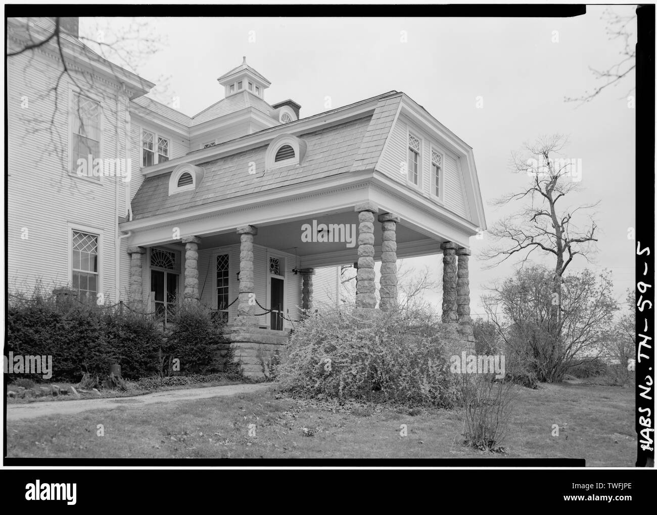 PORTE-cochère - Glen Raven, Washington Road, Cedar Hill, Robertson Comté, TN Banque D'Images
