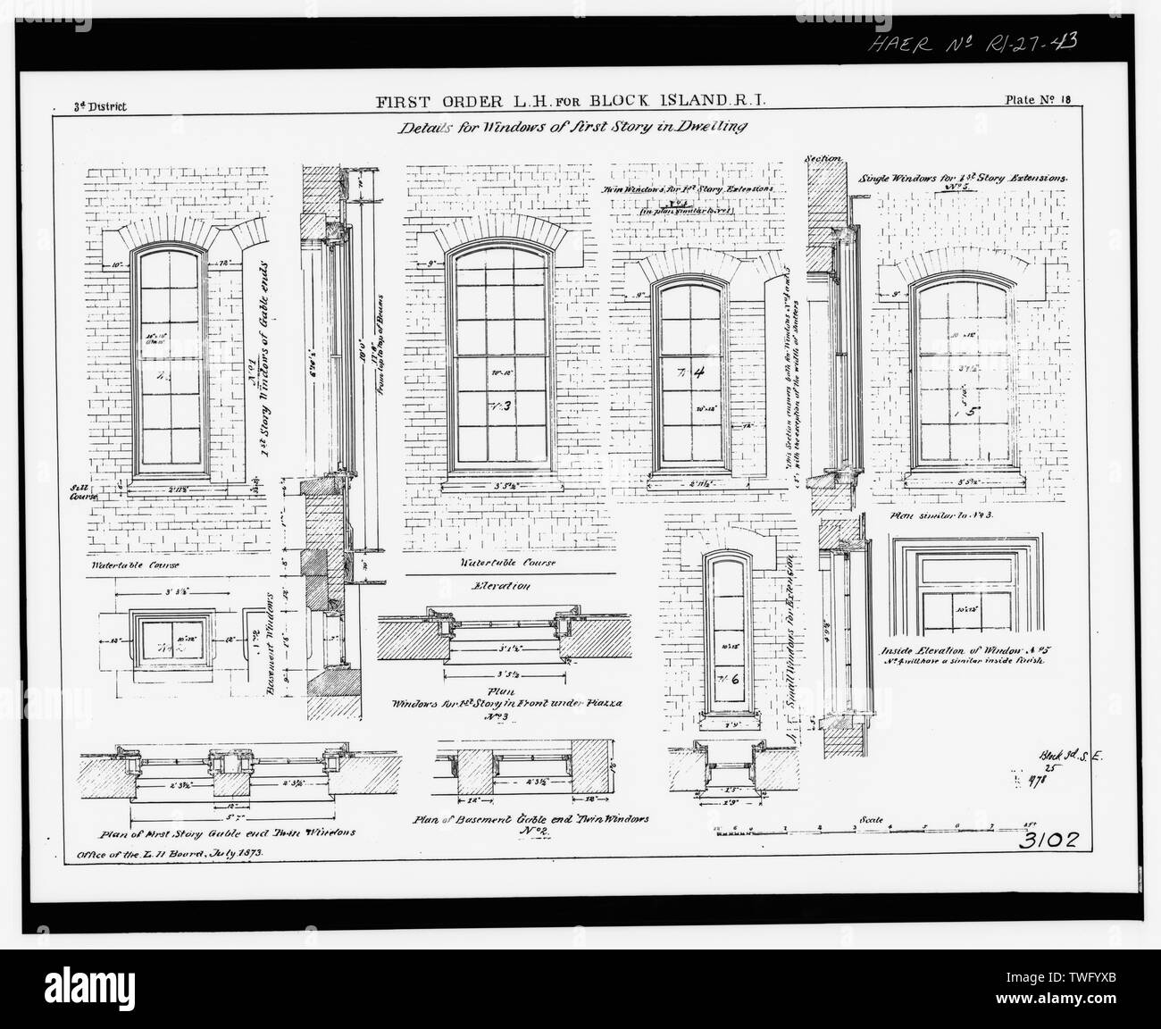 Détails de la plaque 18 pour windows de première histoire à l'habitation - Block Island au sud-est de la lumière, Spring Street et Mohegan Trail à Mohegan Bluffs, New Shoreham, comté de Washington, RI ; Ball, Nicholas ; Woodruff, J C ; Tynan, T H ;,Paulding Kemble et Société ; Bailey et Debevoise Banque D'Images