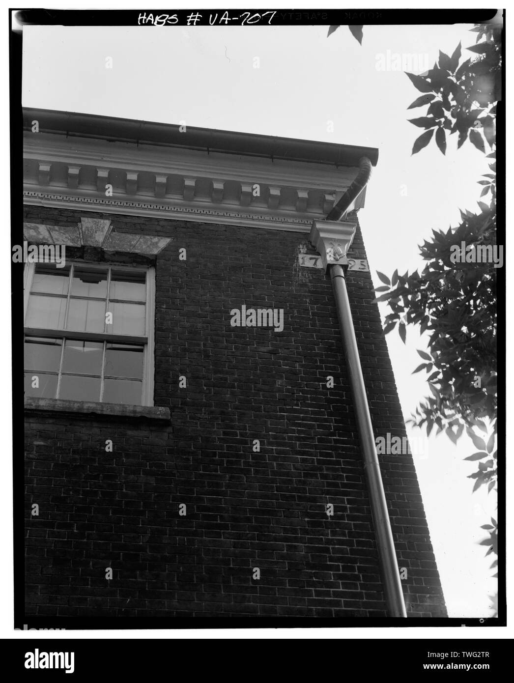 - Potts-Fitzhugh House, 607, rue Oronoco, Alexandrie, ville indépendante, VA ; Potts, John ; Fitzhugh, William ; Lee, Henry Lighthouse, Harry ; Sayers, Royd ; Lee-Jackson ; Fondation archétype, entrepreneur ; Blanc, Thom, délinéateur ; Dionesotes, Debra, délinéateur ; Hamar, Ervin, délinéateur ; Marquis, Tracy, délinéateur Banque D'Images