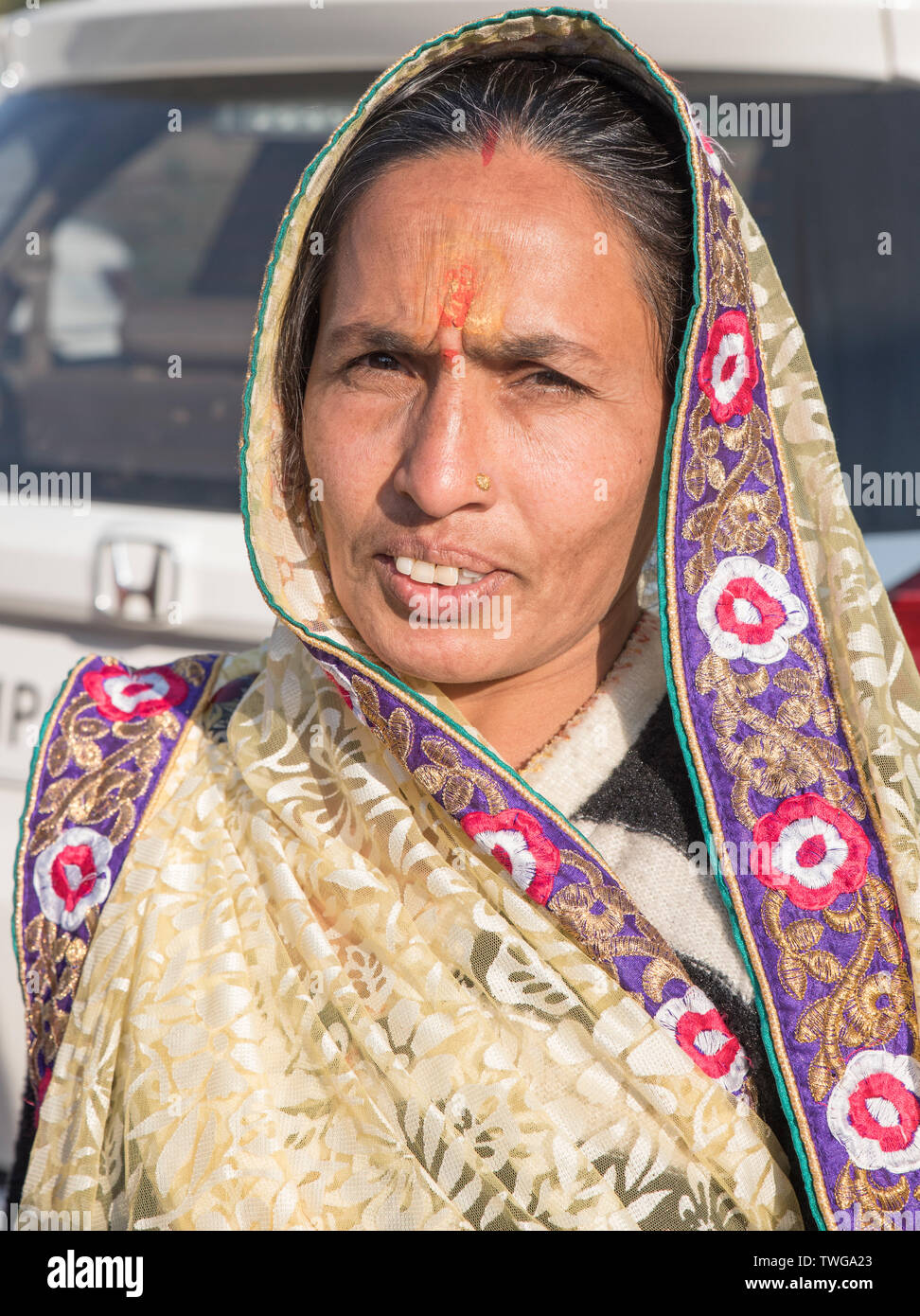 Une femme hinduiste dévouée Banque D'Images