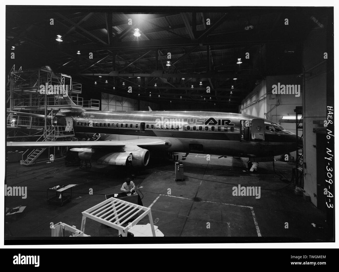 Profil DROIT DE BOEING 737-200, VUE DE L'ACCÈS RÉSERVÉ. - Une plus grande l'Aéroport International de Buffalo, Hangar d'entretien, Buffalo, Erie County, NY Banque D'Images