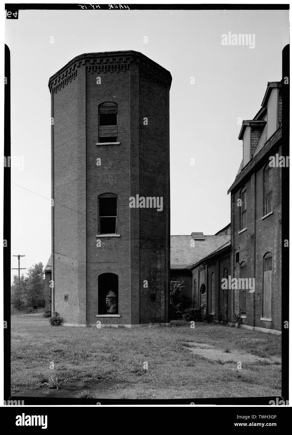 - Rensselaer et Saratoga Railroad, l'Île Verte, l'Avenue et des boutiques Tibbitts Delaware and Hudson Railroad Tracks, Green Island, comté d'Albany, NY Banque D'Images