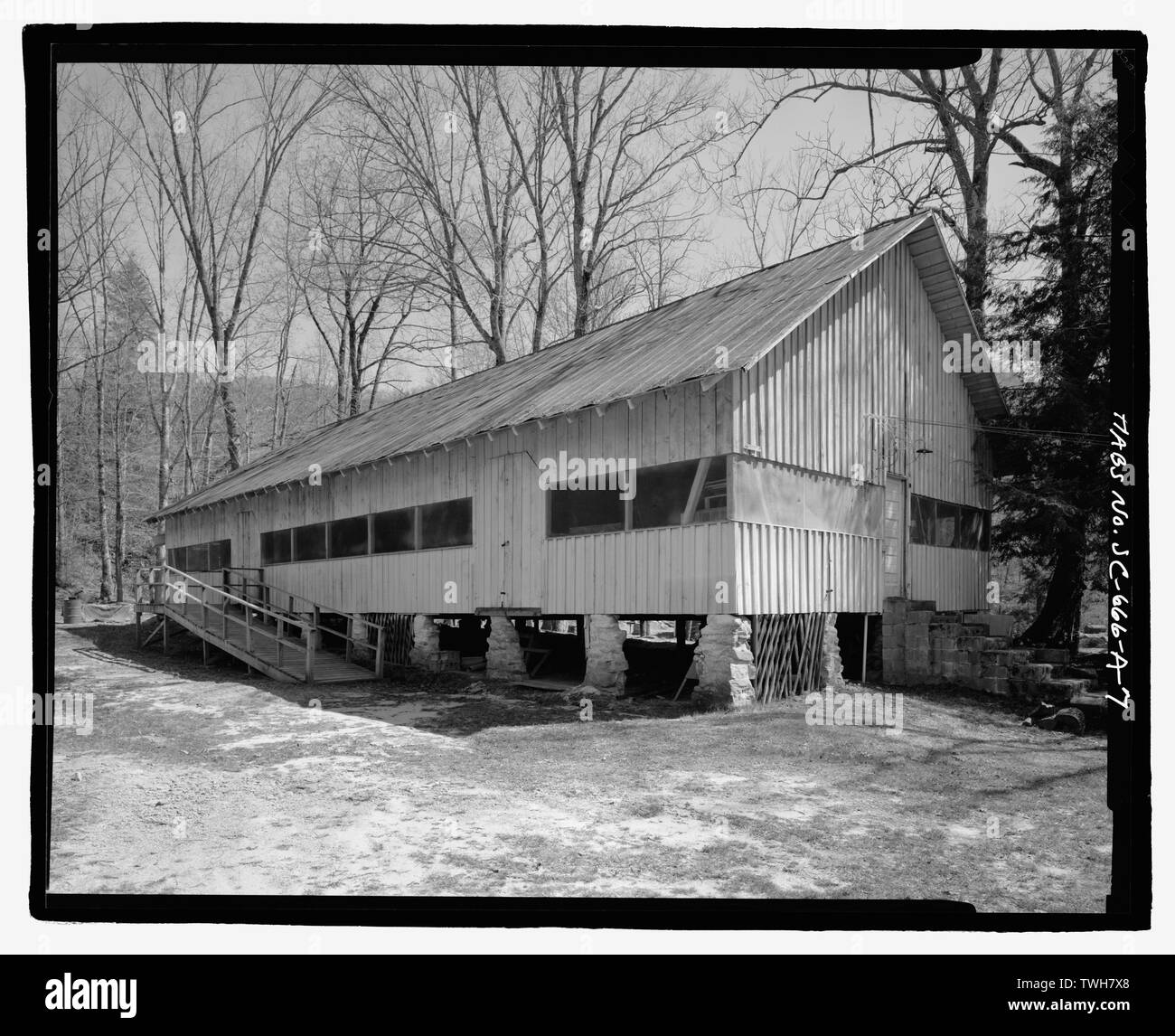 - Fond rocheux 4-H Camp, salle à manger, intersection des routes 178 et 199, Pickens, comté de Camden, SC ; fond rocheux Camp des aveugles ; Baruch, Bernard ; Calloway, Deborah, émetteur Banque D'Images