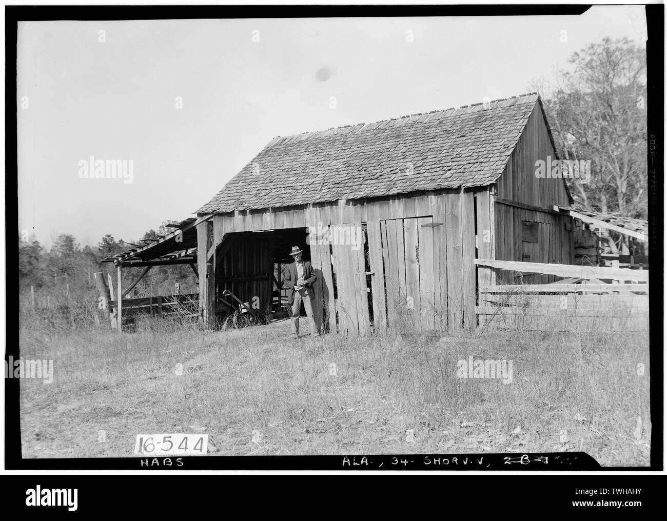 Les bâtiments historiques de l'enquête américaine O. N. Manning, photographe, 12 décembre 1934, S. E. COIN D'UNE ANCIENNE BOUTIQUE - Bartlett Smith House, River Road (Route de comté 97), Shorterville, Henry Comté, AL Banque D'Images