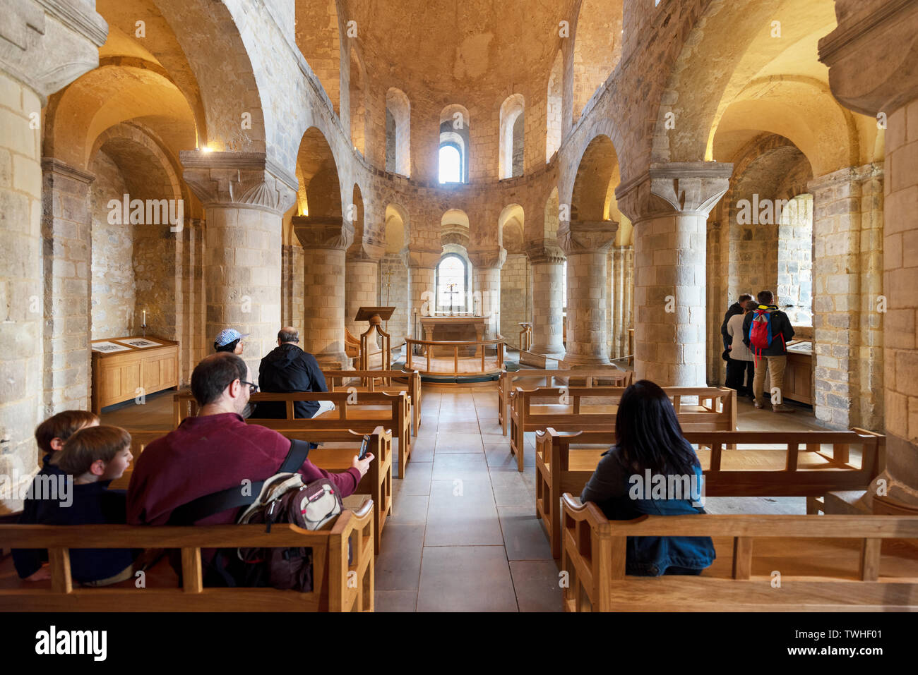Londres, Royaume-Uni - 12 mai 2019 : chapelle romane de Saint Jean l'Évangéliste à l'intérieur du bâtiment de La Tour Blanche à la Tour de Londres, le palais royal et le château par la Tamise à Londres, Angleterre . Banque D'Images