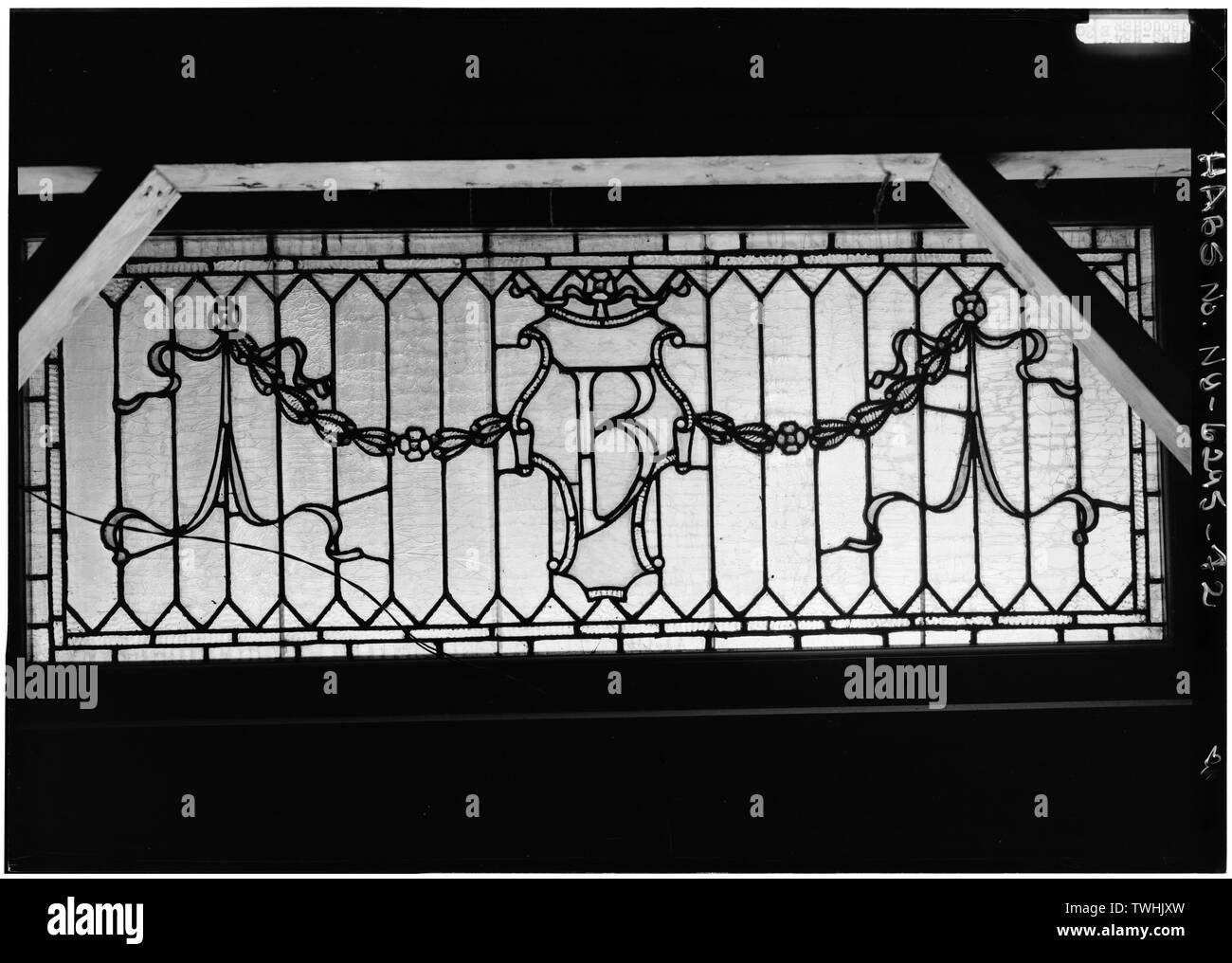 Deuxième étage, DEUXIÈME SOCIÉTÉ PRIX, DÉTAIL DE VITRAIL - 7e Regiment Armory, 643 Park Avenue, New York, New York County, NY Banque D'Images