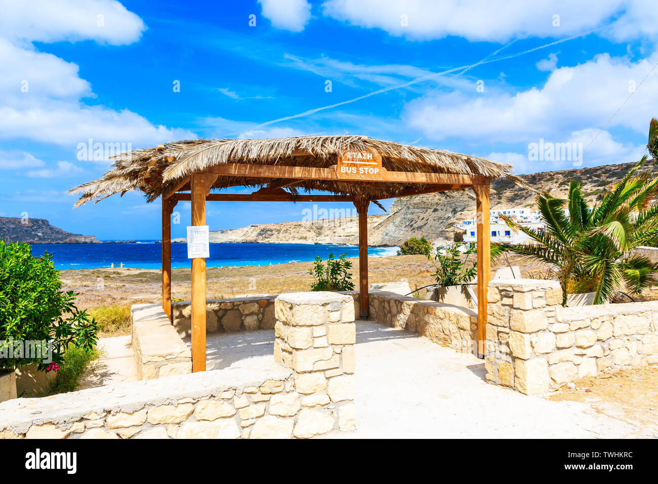 Arrêt de bus dans la ville de Lefkos, l'île de Karpathos, Grèce Banque D'Images