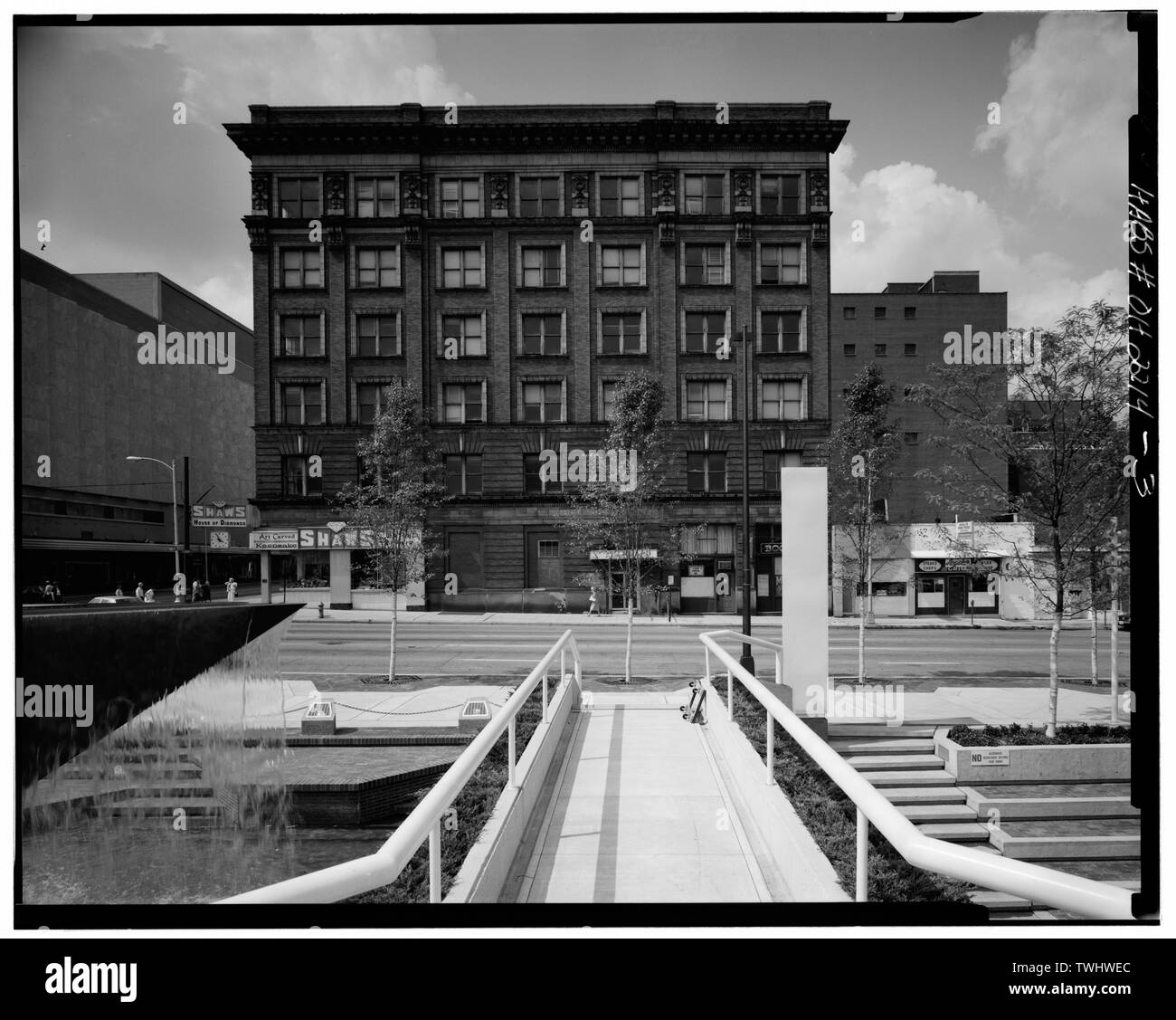 (Côté Sud) Élévation - National Central Bank Building, 152-156 South High Street, Columbus, Comté de Franklin, OH Banque D'Images