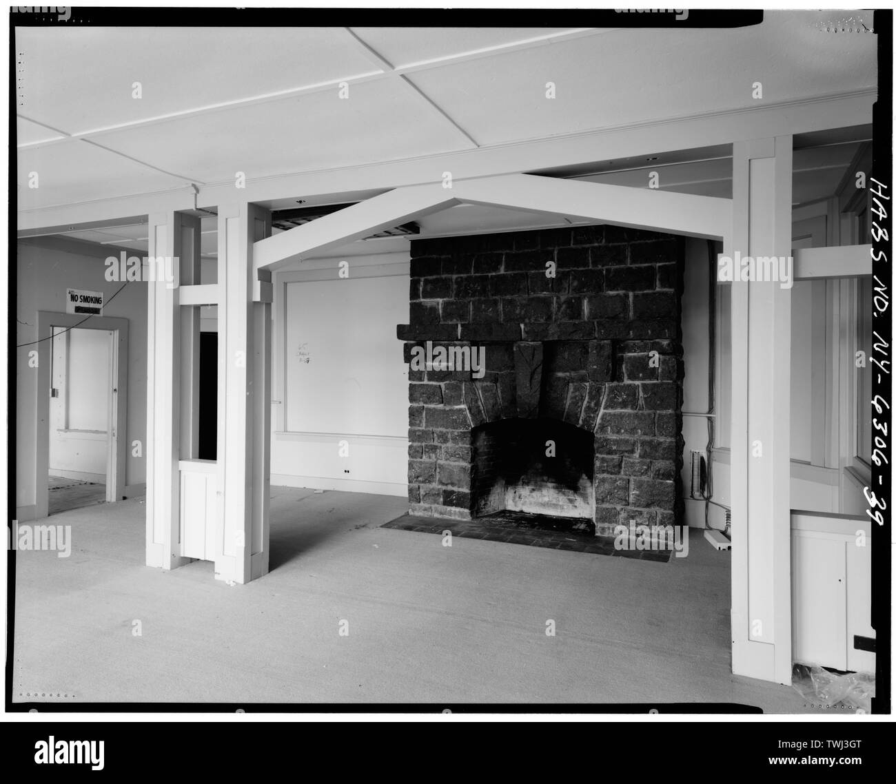 Deuxième étage, forêt des tours, à l'ouest, chambre à la cheminée à l'Est. - Lake Placid Club, aile de la forêt, côté est de Mirror Lake Drive, au nord de la State Route 86 et Main, North Elba, Essex County, NY Banque D'Images