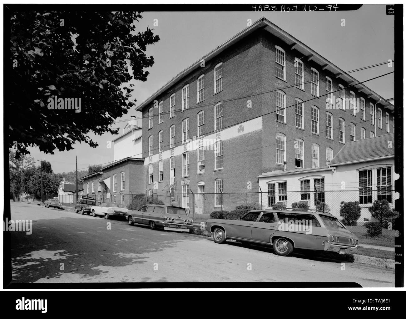 Septembre 1971 VUE GÉNÉRALE DU SUD-EST DE L'Aigle - de coton de Marysville, 108 St Michael's Avenue, Madison, Comté de Jefferson, dans ; Rankin, Robert H ; White, James Banque D'Images Septembre 1971 VUE GÉNÉRALE DU SUD-EST DE L'Aigle - de coton de Marysville, 108 St Michael's Avenue, Madison, Comté de Jefferson, dans ; Rankin, Robert H ; White, James Banque D'Images