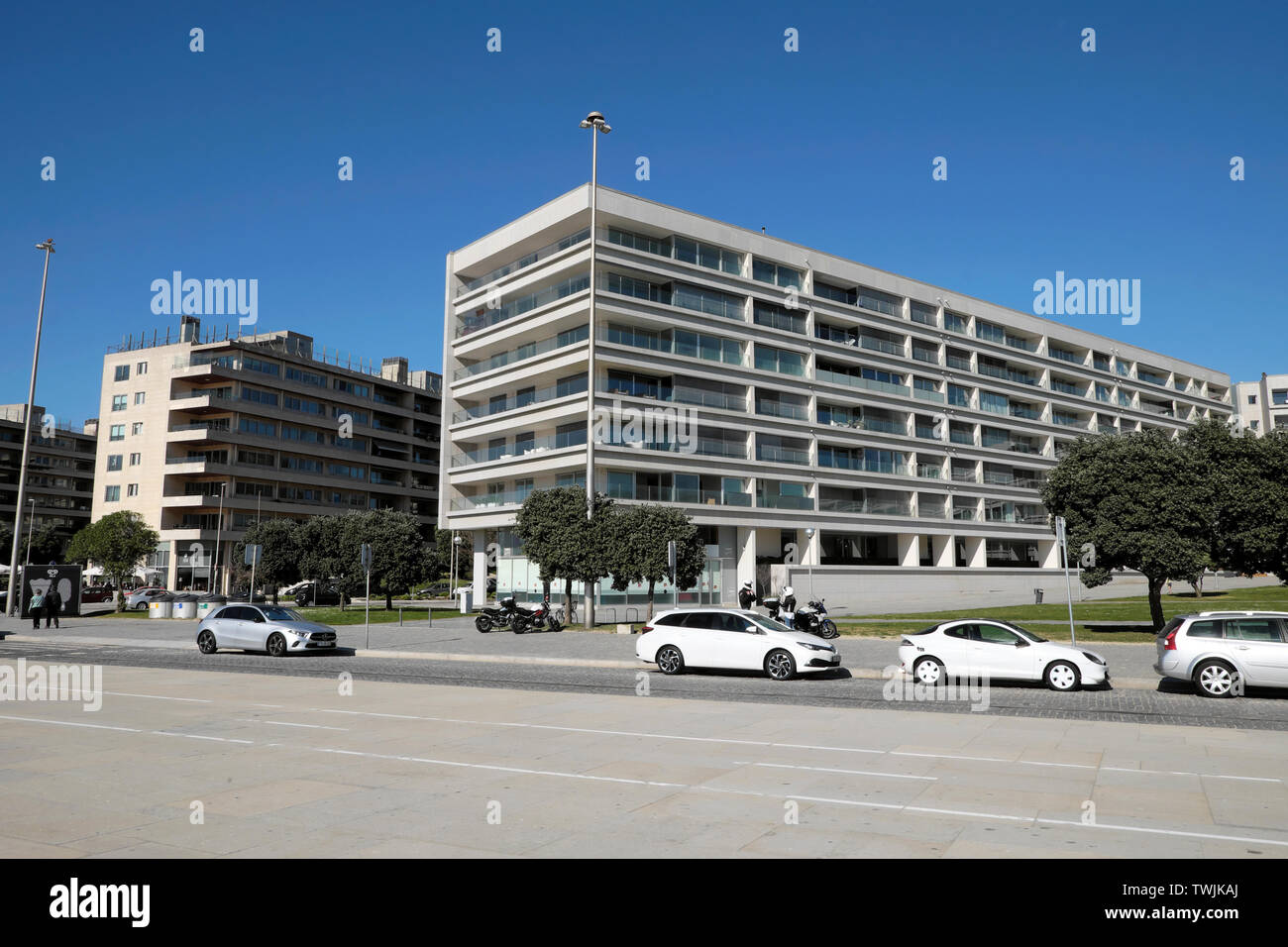 Appartement moderne de bâtiments dans le quartier portugais de Matosinhos au nord de Porto, Portugal l'Europe, l'UNION EUROPÉENNE KATHY DEWITT Banque D'Images
