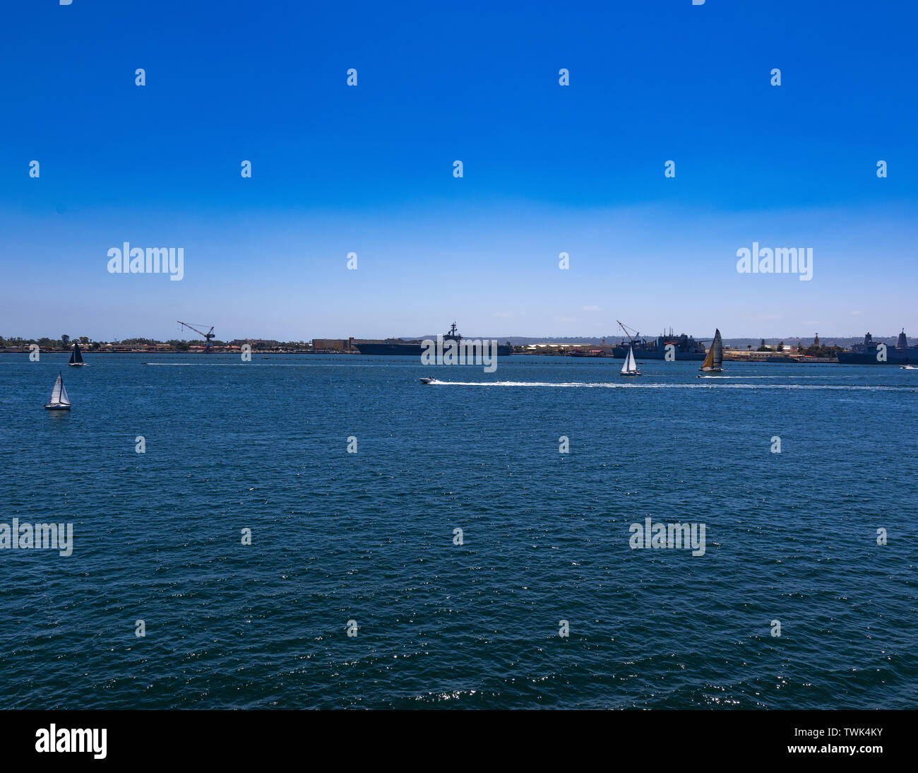 Bateaux par Sandiego Bay Banque D'Images