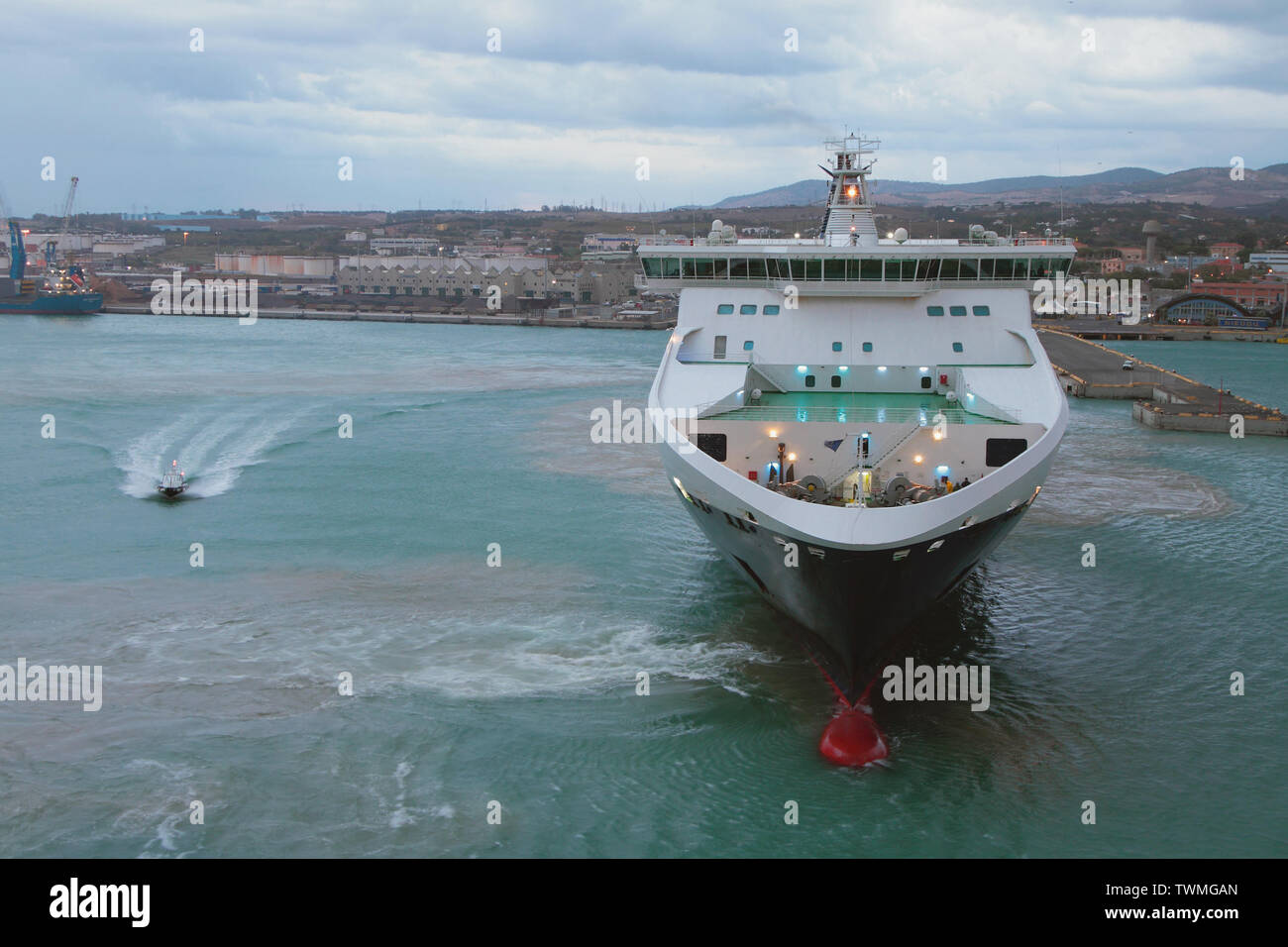 Civitavecchia, Italie - Oct 05, 2018 : Port et de passagers et fret-ferry Banque D'Images