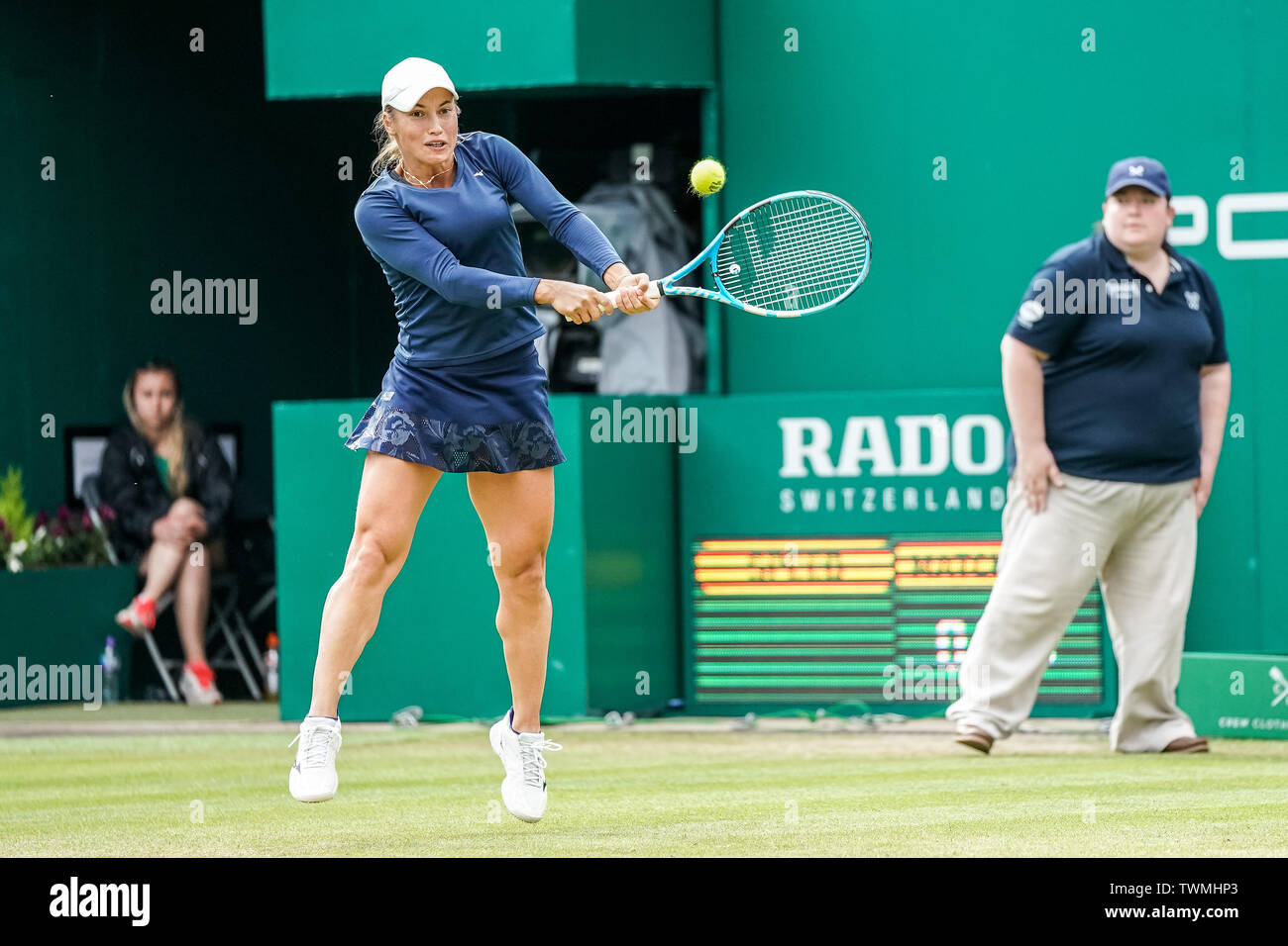 Club Prieuré Edgbaston, Birmingham, UK. 21 Juin, 2019. Nature Valley WTA tennis Classic tournoi ; Yulia Putintseva (KAZ) frappe un revers en match quart de son contre Julia Goerges (GER) : Action de Crédit Plus Sport/Alamy Live News Banque D'Images