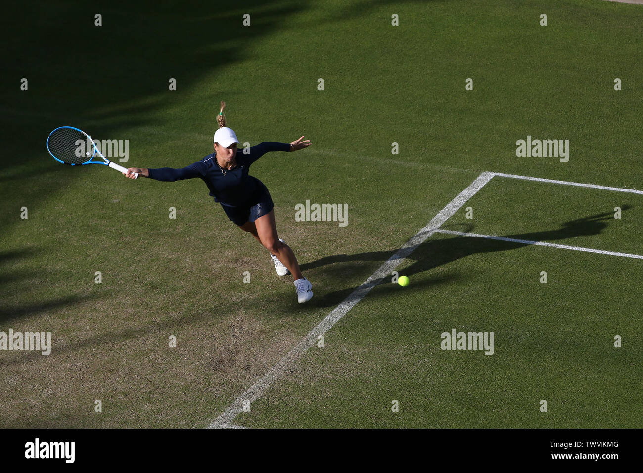 Birmingham, UK. 21 Juin, 2019. Yulia Putintseva du kazakh au cours de son quart de finale contre Julia Goerges d'Allemagne. Nature Valley Classic 2019, International Women's tennis, jour 5 à l'Edgbaston Priory Club à Birmingham, en Angleterre, le vendredi 21 juin 2019. Editorial uniquement. Photos par Andrew Verger, verger Crédit : Andrew la photographie de sport/Alamy Live News Banque D'Images