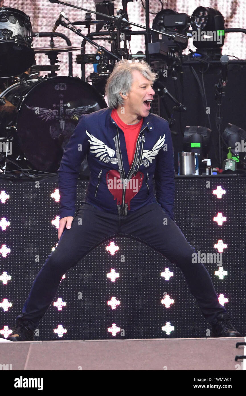 Bon Jovi sur scène au cours de la cette maison n'est pas à la vente d' au stade de Wembley. Banque D'Images