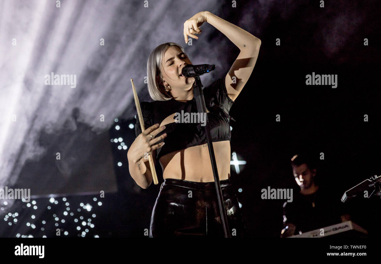 Anne-Marie ouvre sa tournée 2019 avec une performance live à l'O2 Academy Bournemouth comprend : Anne-Marie Où : Bournemouth, Royaume-Uni Quand : 21 mai 2019 Source : WENN.com Banque D'Images