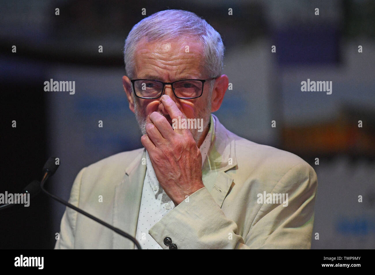 Jeremy Corbyn lors d'un ensemble de l'éducation rassemblement au Central Hall Westminster à Londres. Banque D'Images