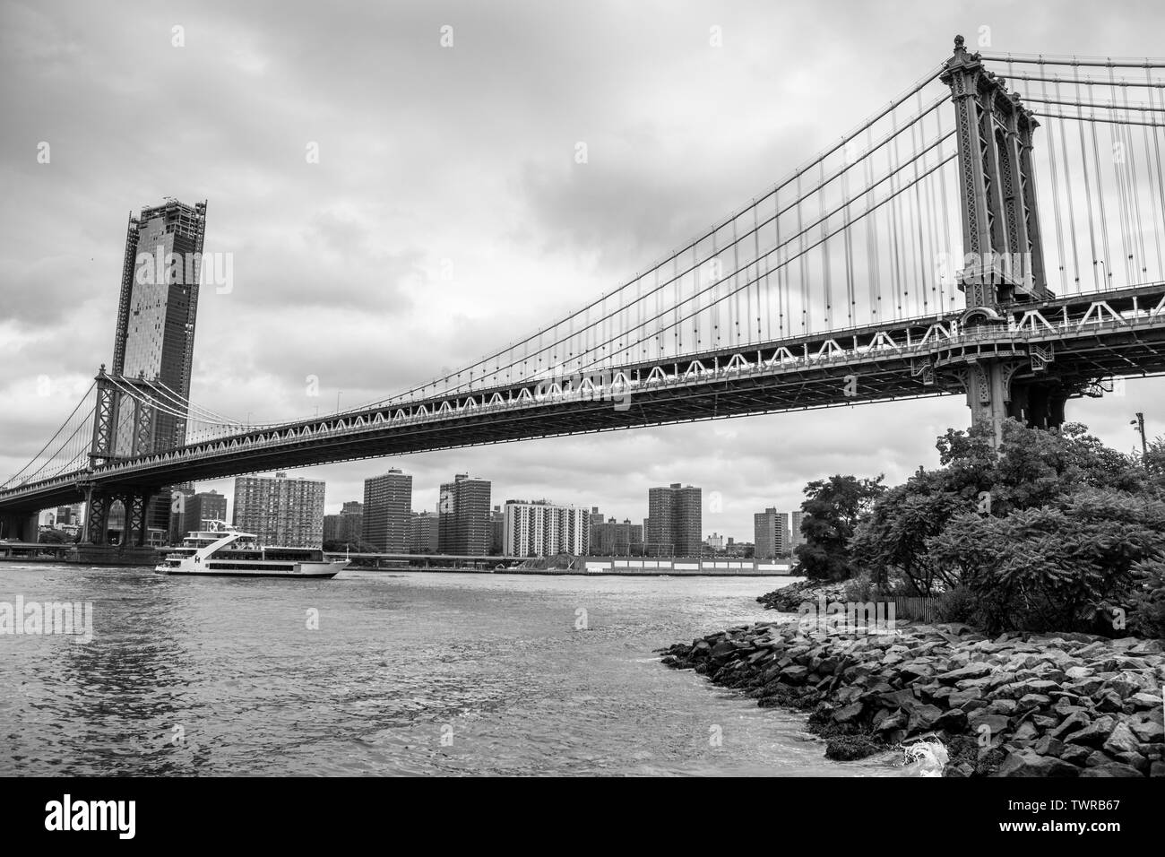 Une vue de la rue principale de pont de Manhattan, Brooklyn, NYC Aire Banque D'Images