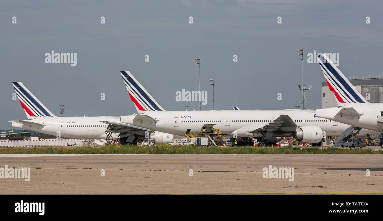 Les AVIONS D'AIR FRANCE À l'aéroport d'ORLY Banque D'Images