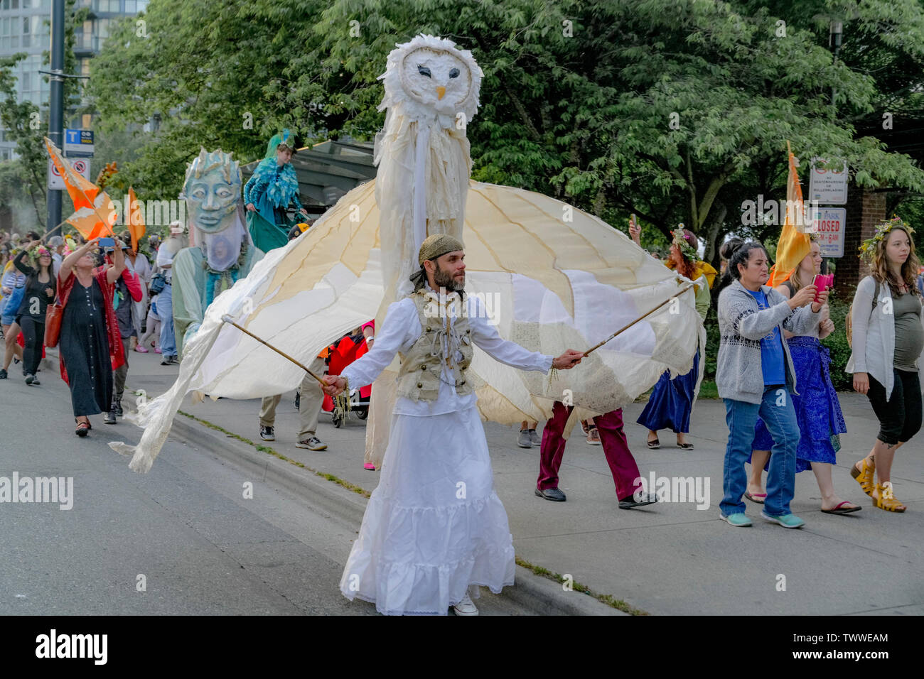Gathering Festival, célébration du solstice d'été et Parade, Yaletown, Vancouver, Colombie-Britannique, Canada. Banque D'Images