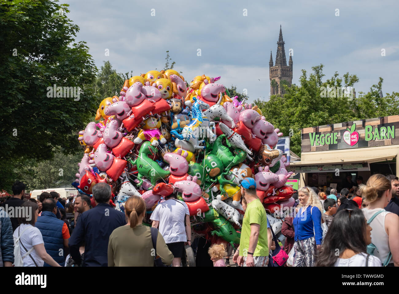 Glasgow, Ecosse, Royaume-Uni. 23 Juin, 2019. Le ballon vendeur à Glasgow Mela qui est un festival multiculturel organisé dans le parc de Kelvingrove. Credit : Skully/Alamy Live News Banque D'Images