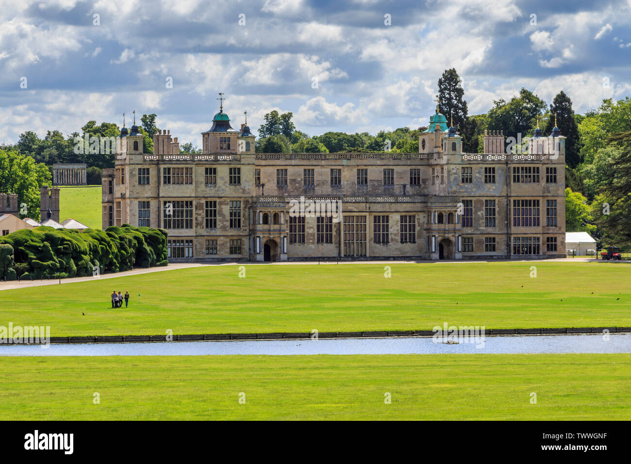 Audley End House et jardins près de Saffron Walden, Essex, Angleterre, RU, FR Banque D'Images