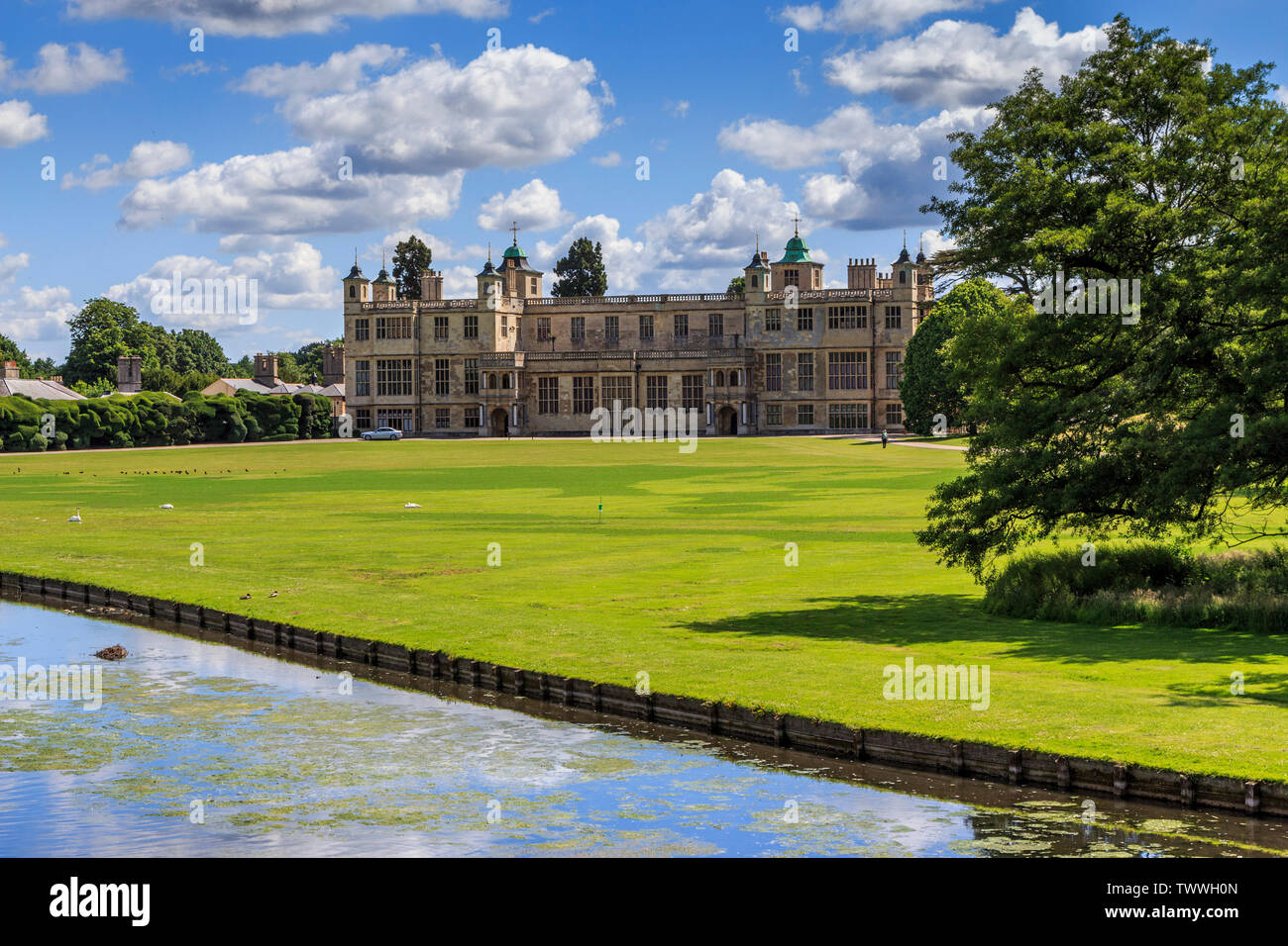 Audley End House et jardins près de Saffron Walden, Essex, Angleterre, RU, FR Banque D'Images