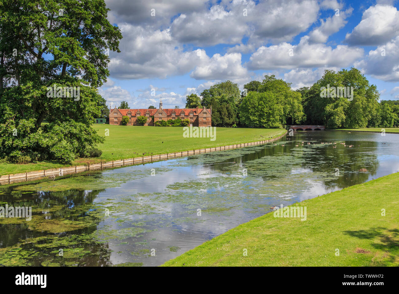 Audley End House et jardins près de Saffron Walden, Essex, Angleterre, RU, FR Banque D'Images