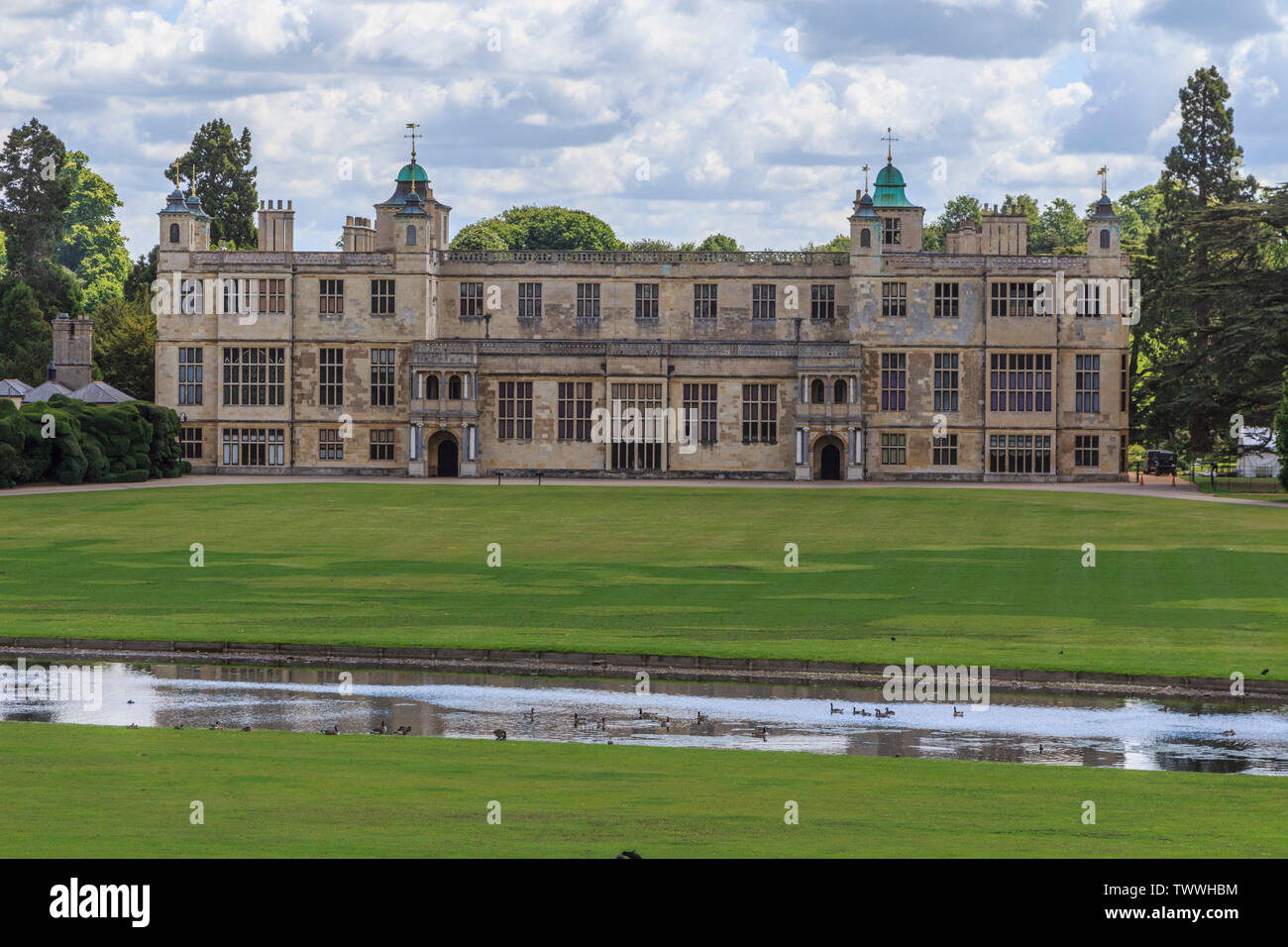 Audley End House et jardins près de Saffron Walden, Essex, Angleterre, RU, FR Banque D'Images