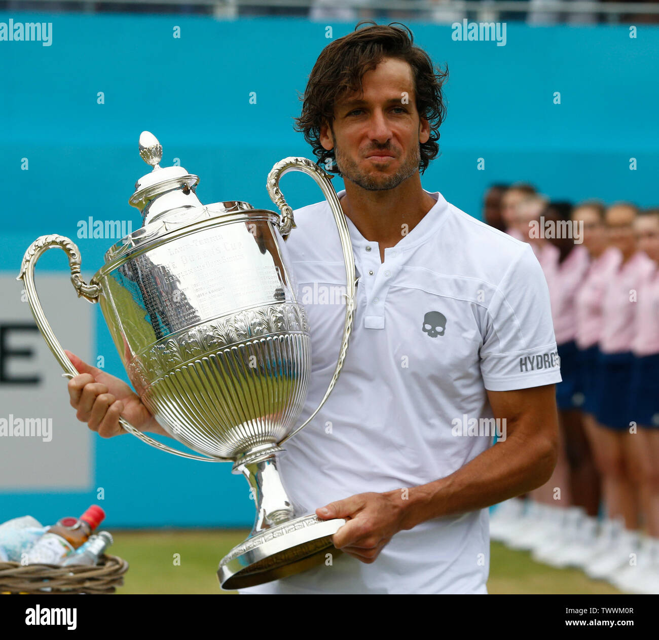 Londres, Royaume-Uni. 23 Juin, 2019. Londres, Angleterre - le 23 juin : Feliciano Lopez (ESP) avec 7 Jour afterFinal Trophée de l'Fever-Tree Championships at Queens Club le 23 juin 2019 à Londres, Royaume-Uni. Action Crédit : Foto Sport/Alamy Live News Banque D'Images