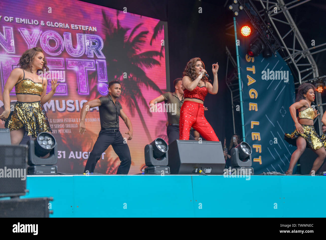 Londres, Royaume-Uni. 23 Juin, 2019. Sur vos pieds !, par Alexander Dinelaris effectue at West End Live 2019 - Jour 2 à Trafalgar Square, le 23 juin 2019, Londres, Royaume-Uni. Credit Photo : Alamy/Capital Live News Banque D'Images