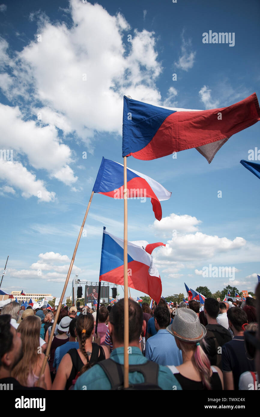 Prague, République tchèque, 23.6.2019, la plus grande manifestation depuis 1989 à la plaine de Letna à Prague contre le premier ministre et son gouvernement babis pour la liberté Banque D'Images