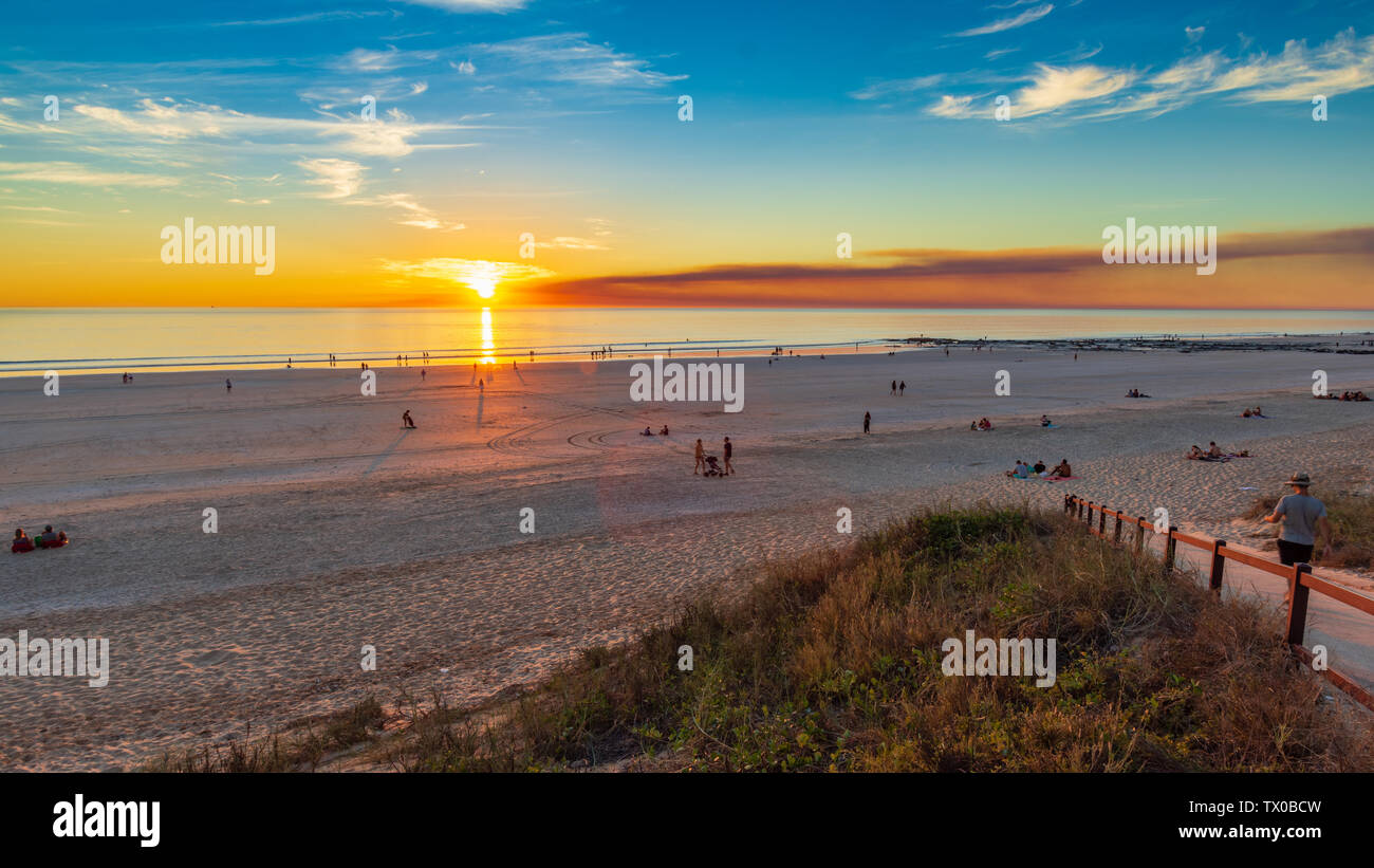 Coucher de soleil sur la plage Cable - Broome - Australie Banque D'Images