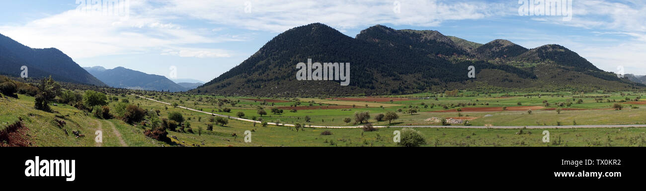 Panorama de la vallée avec road Banque D'Images