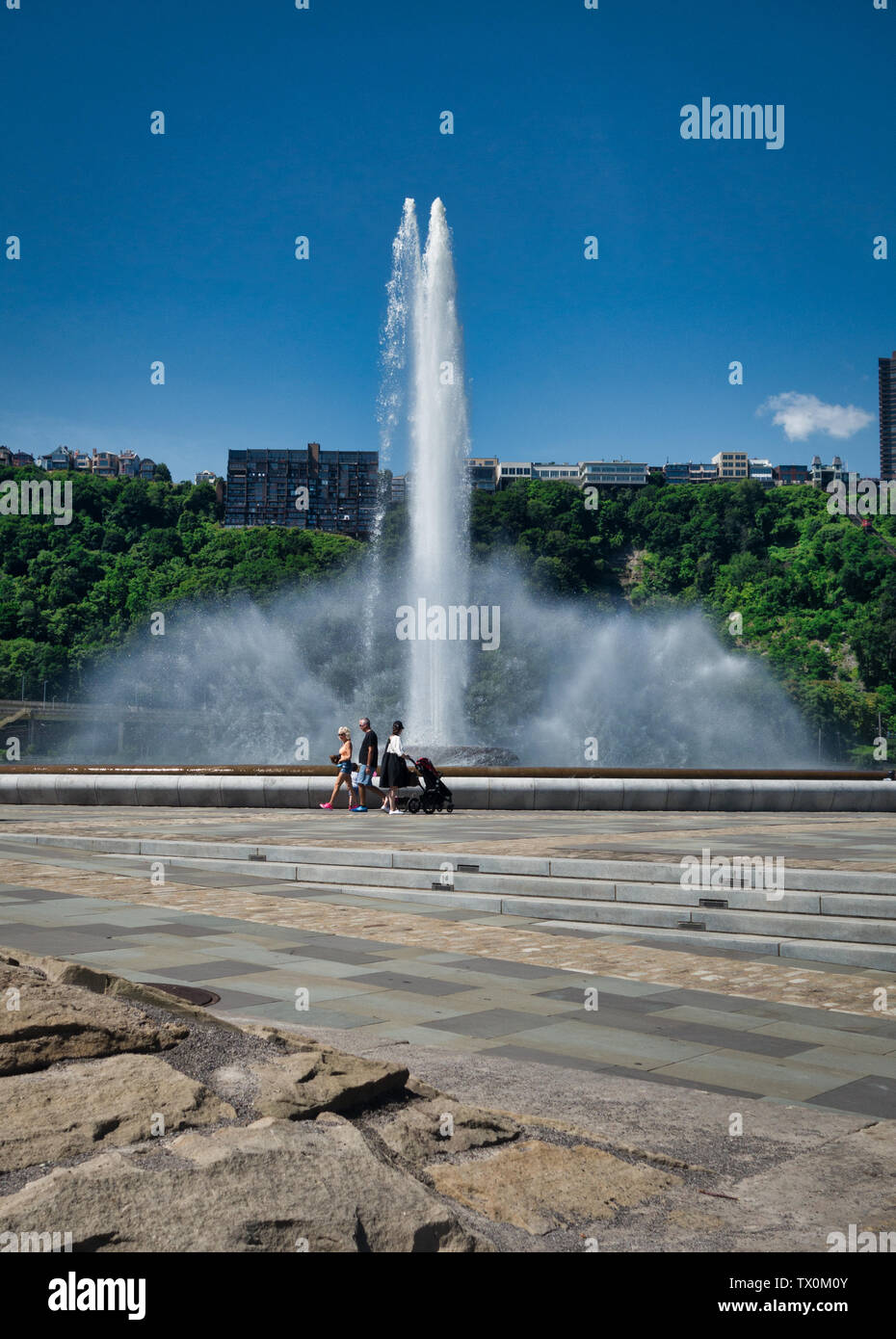 La fontaine au Point State Park, Pittsburgh, Pennsylvanie, se trouve à la confluence de l'Allegheny, le Monongahela, et l'Ohio. Banque D'Images