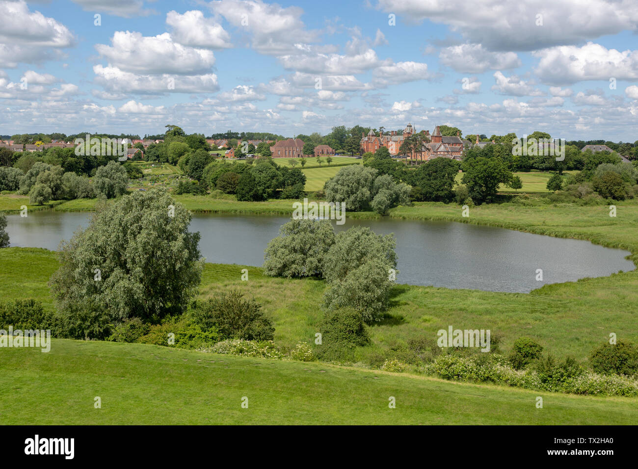 Framlingham College School et la simple lake, Framingham, Suffolk, Angleterre, RU Banque D'Images