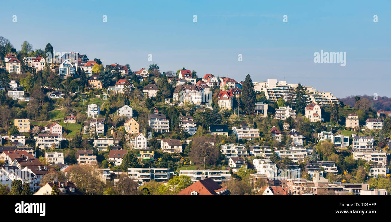 Allemagne, Stuttgart, Haigst, zone résidentielle avec des maisons modernes Banque D'Images