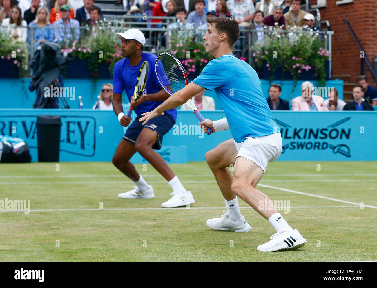 Londres, Royaume-Uni. 23 Juin, 2019. Londres, Angleterre - le 23 juin : Rajeev Ram & Joe Salisbury contre Andy Murray (GBR) et Feliciano Lopez au cours de dernier jour 7 de la Fever-Tree Championships at Queens Club le 23 juin 2019 à Londres, Royaume-Uni. Action Crédit : Foto Sport/Alamy Live News Banque D'Images