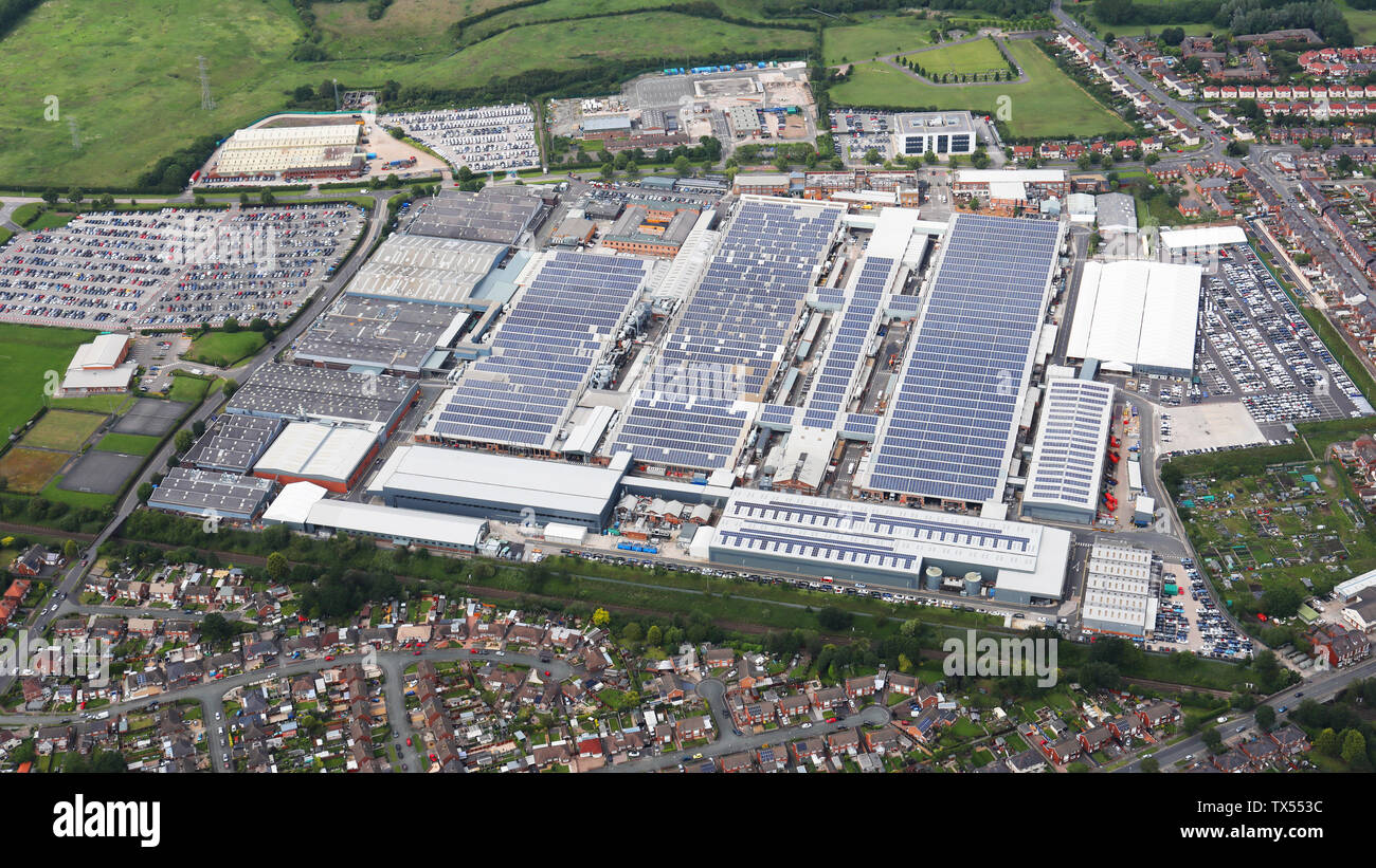 Vue aérienne de l'usine automobile Bentley Motors à Crewe Banque D'Images