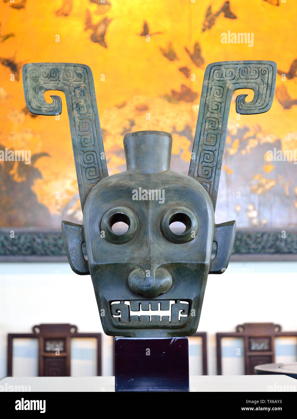 Masque en bronze Banque D'Images